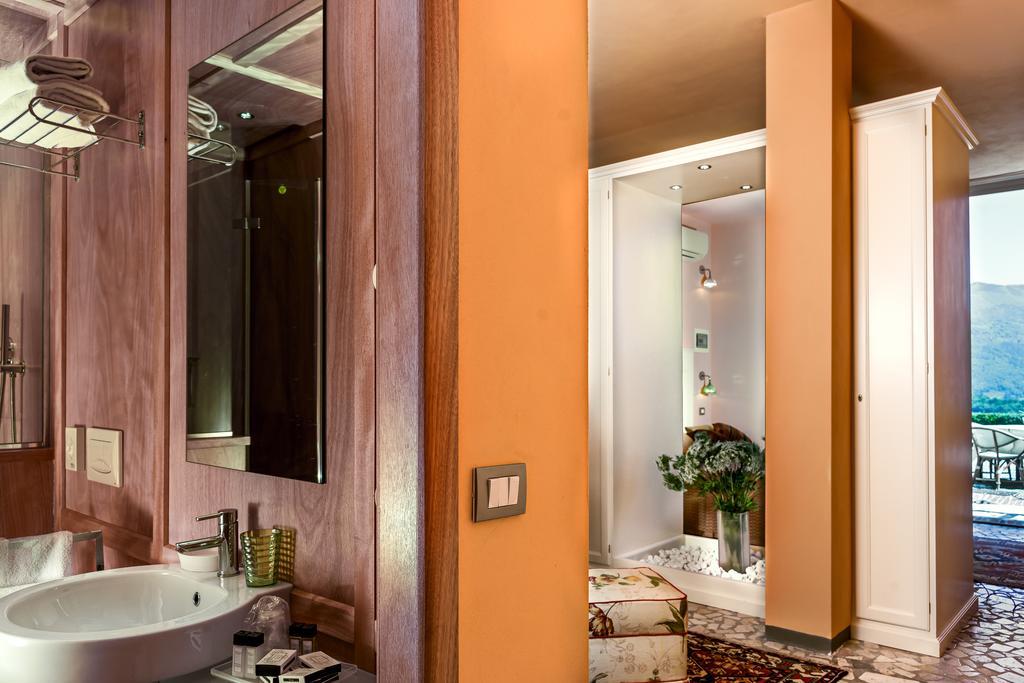 Hotel Villa Volpi Лука Екстериор снимка