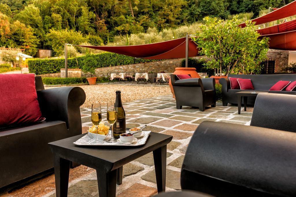 Hotel Villa Volpi Лука Екстериор снимка